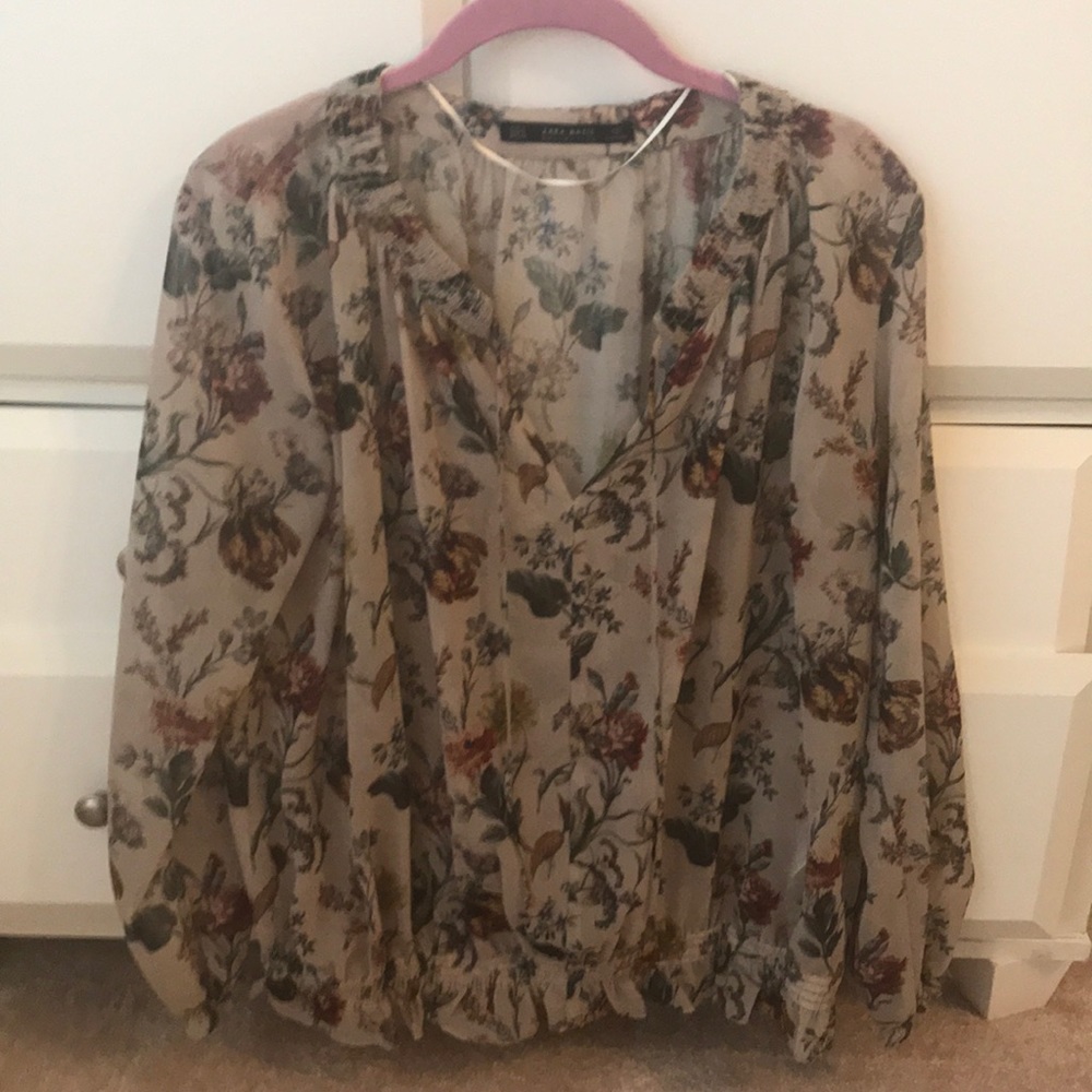 Zara floral blouse size small